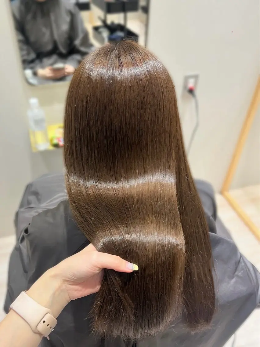 ロング カラー ヘアアレンジ ベージュカラー ヘーゼル ヘアカラー トリートメント hazuki🐈⬛ 透明感カラーのヘアスタイル