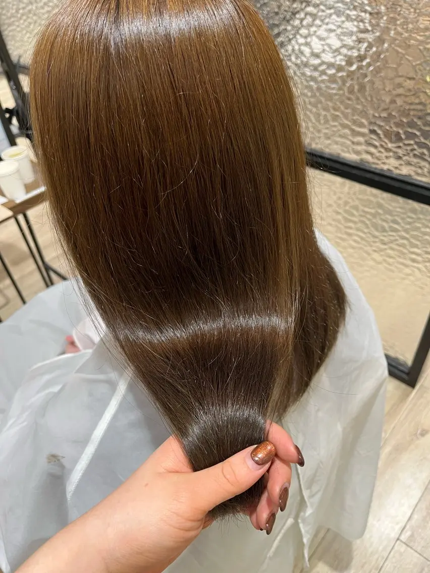 ロング カラー ベージュカラー 【本陣】カット モデル/朝岡 慧のヘアスタイル