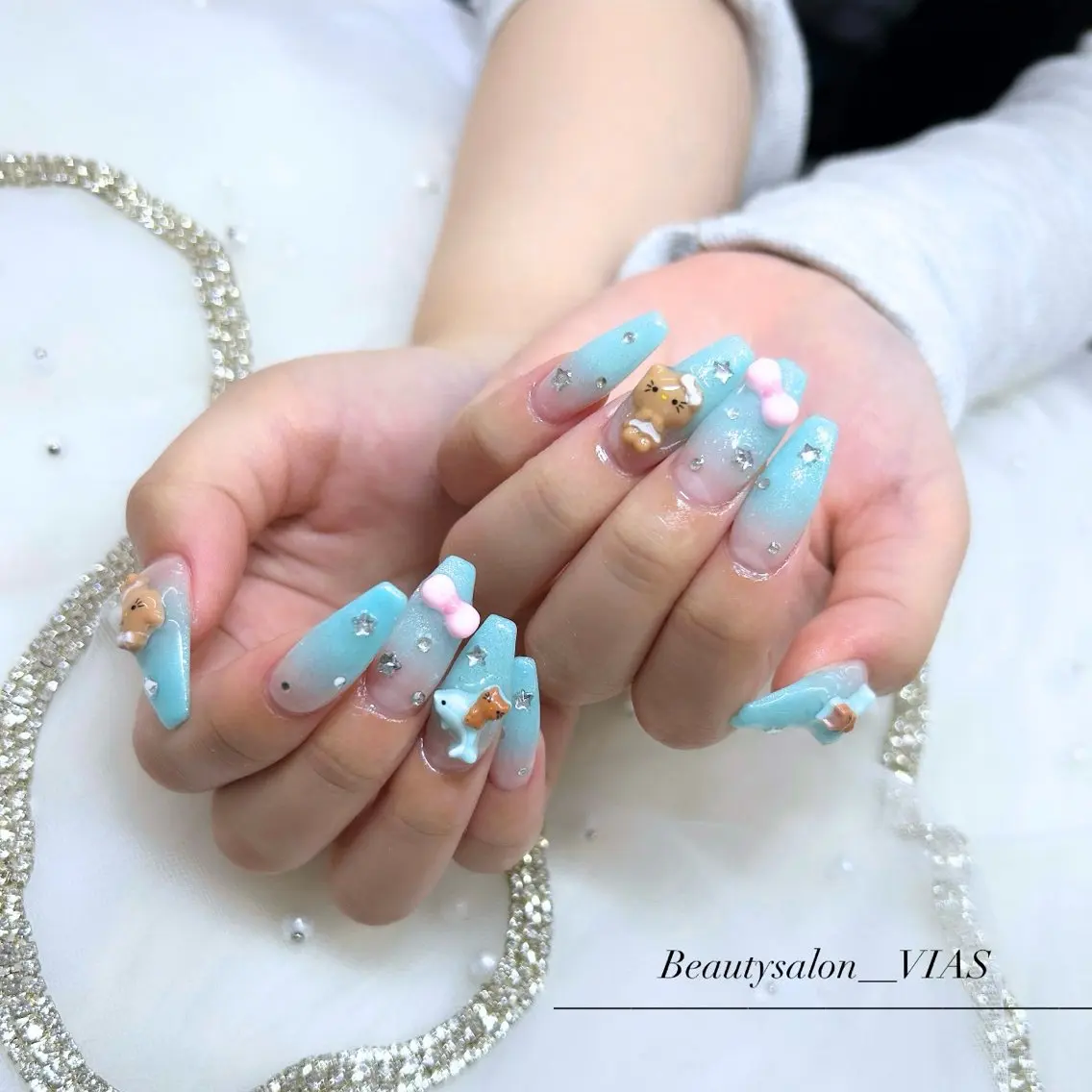 ネイル ハンドネイル VIAS 〜EYE&NAIL〜のマツエク・マツパデザイン