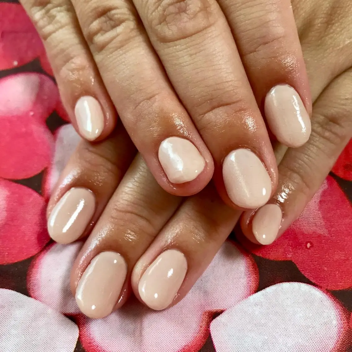 ネイル LOVEnail tomoのネイルデザイン