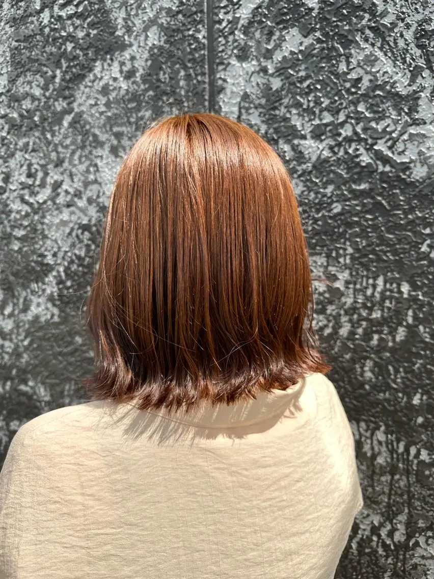 ミディアム カット ヘアカラー 手塚 菜々美のヘアスタイル