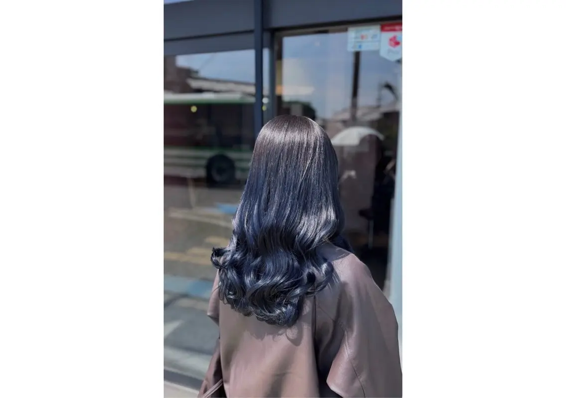 カラー 梶 瑞希のヘアスタイル