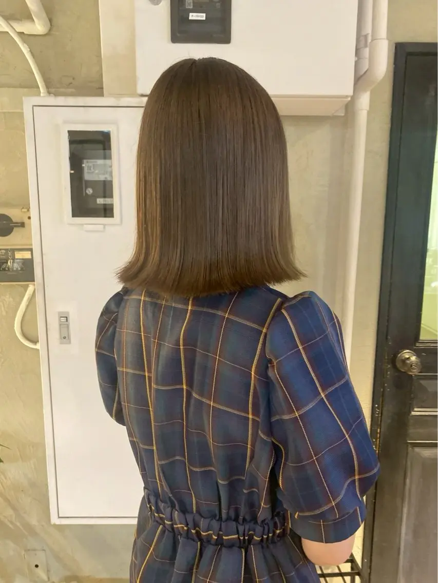 ミディアム ヘアカラー ベージュ✖️オリーブ ひより🌿🕊️のヘアスタイル