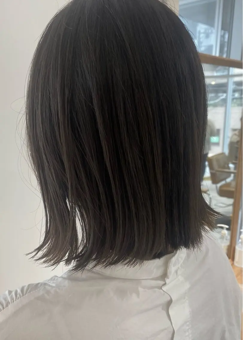 ショート カラー 鈴木弥月/大人ボブ× 透明感カラーのヘアスタイル