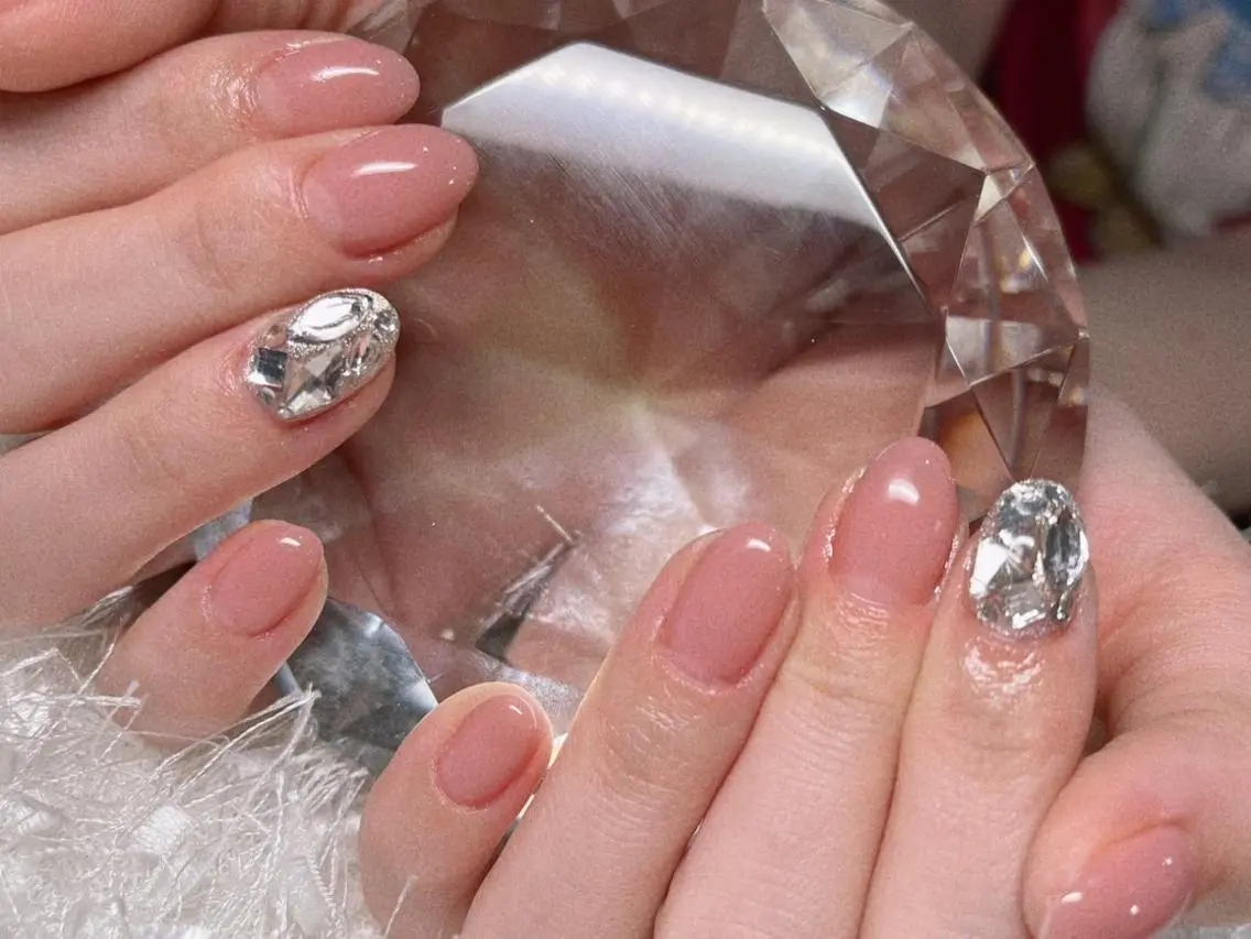 ネイル 長さ出し フレンチネイル ジェルネイル グラデーション 韓国ネイル ハンドネイル Nail&eye Belire 新宿のネイルデザイン