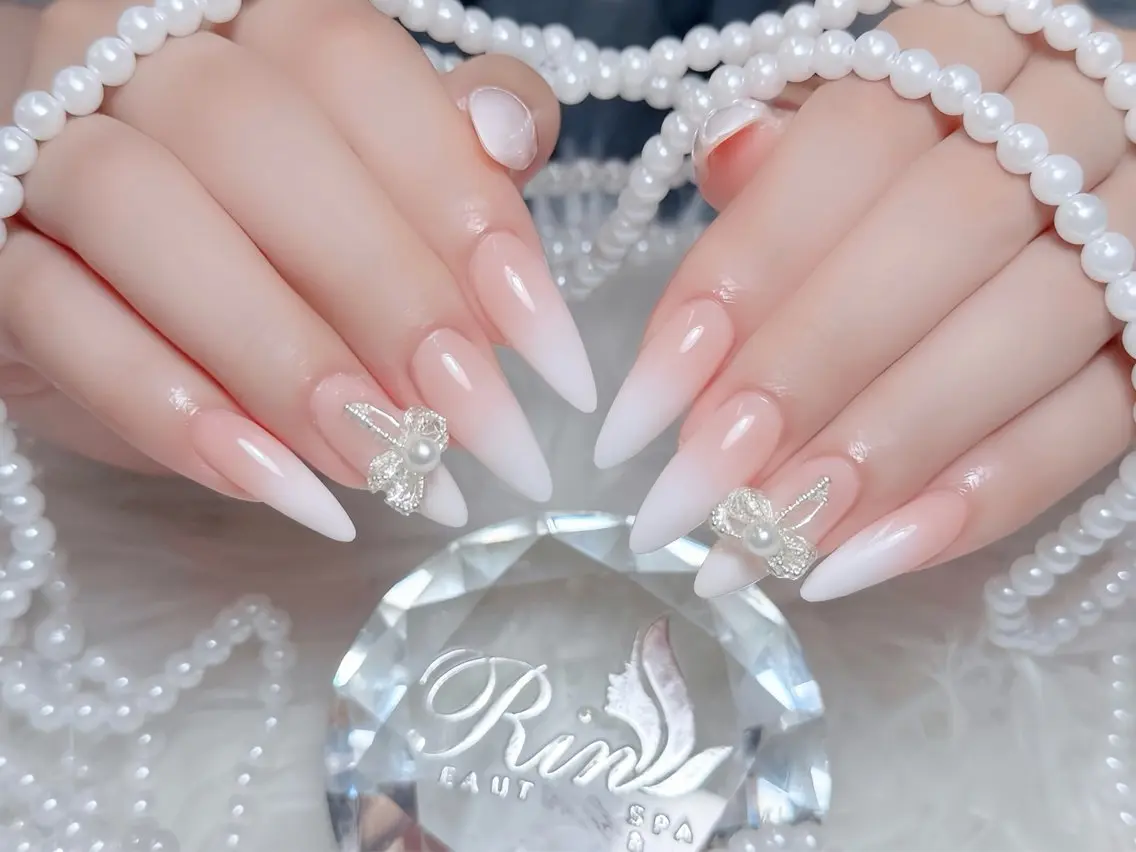 ネイル べっ甲ネイル ブルー 長さ出し フレンチネイル ジェルネイル ハンドネイル Rin Nail 新大久保店のネイルデザイン