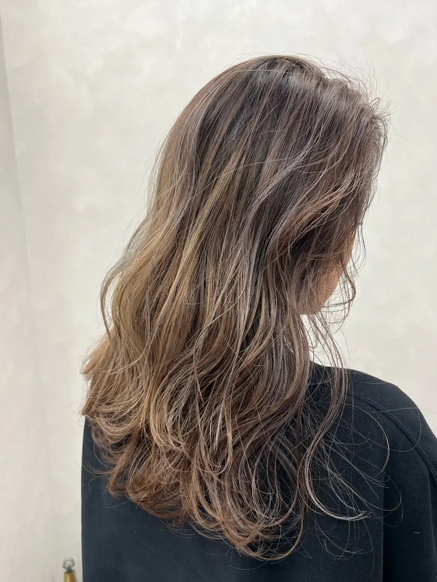 セミロング カラー ヘアアレンジ ヘアカラー トリートメント 🎨カラー満足度 500%💫ヅル💫のヘアスタイル