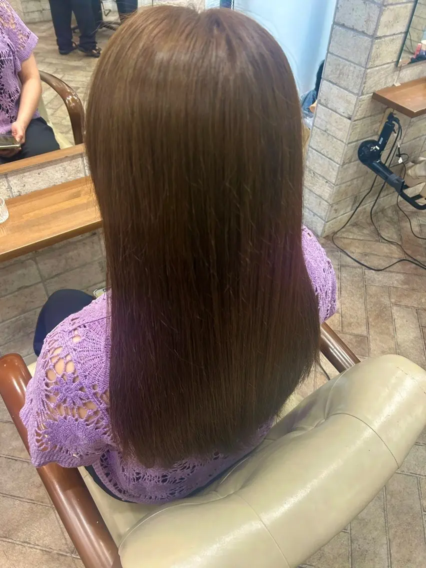 ロング カラー ブラウンカラー オリーブブラウン Lucia ✨のヘアスタイル