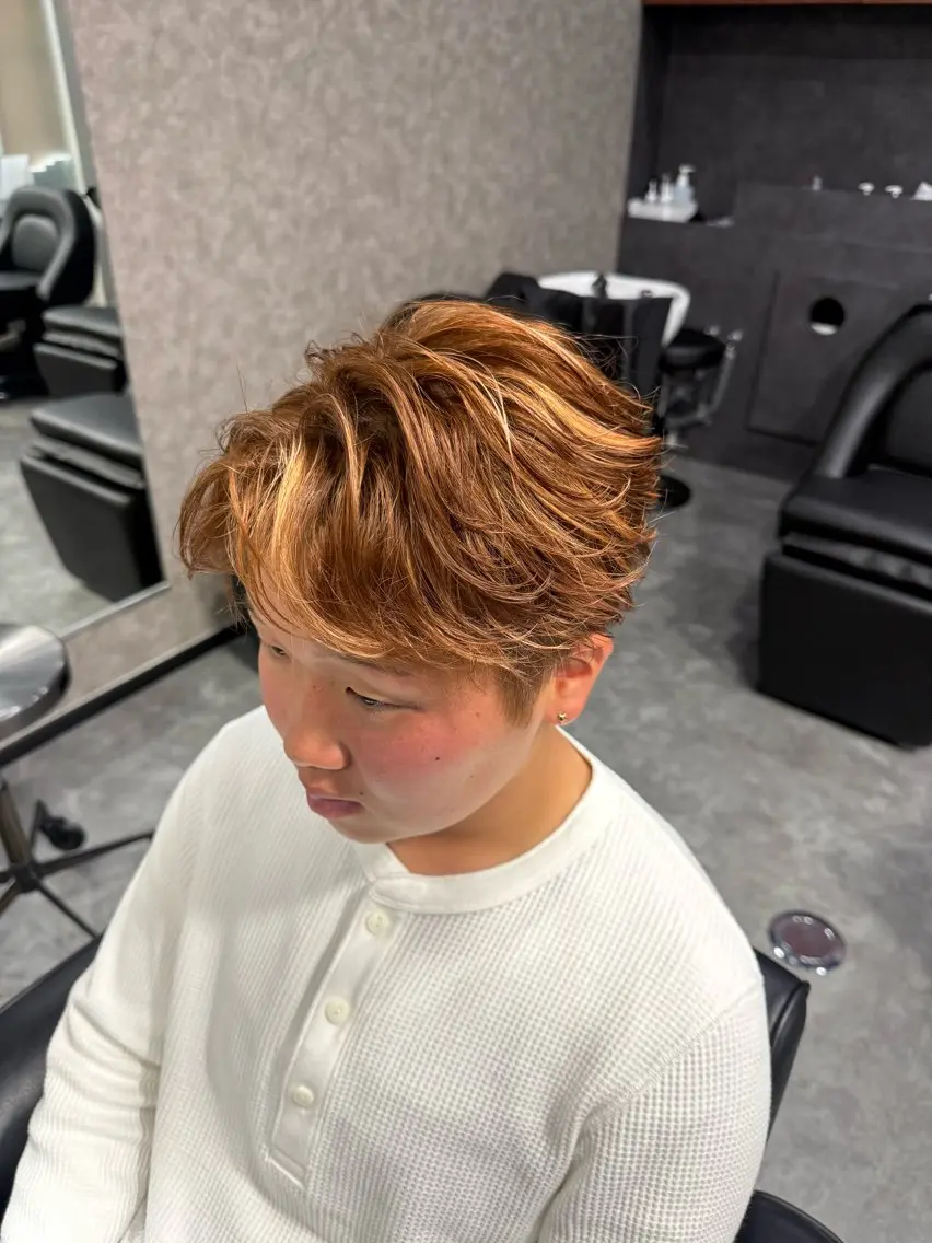メンズ メンズハイライト ヘアカラー 本田 有里のヘアスタイル