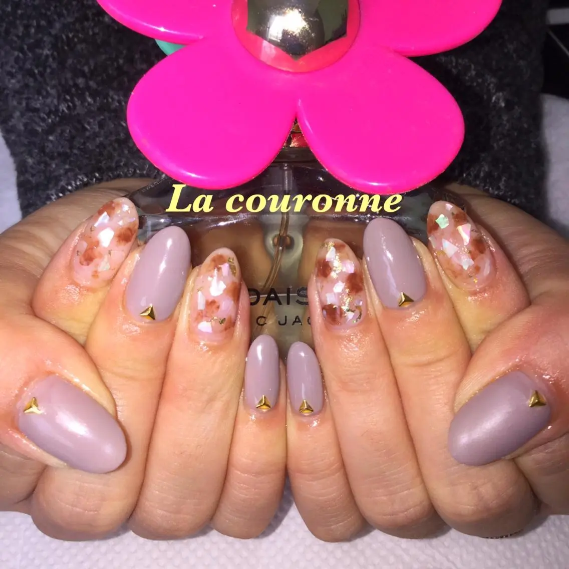 ネイル ハンドネイル Lacouronne NATSUMIのネイルデザイン