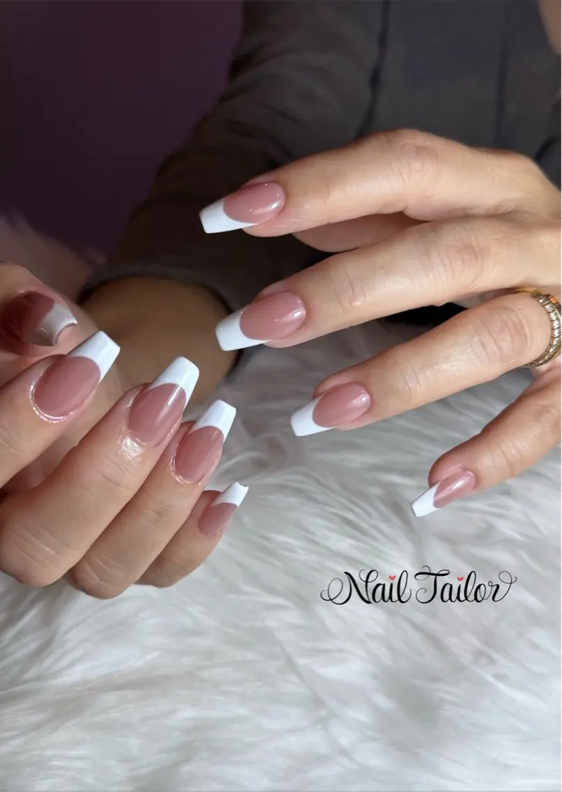 ネイル 長さ出し フレンチネイル ゴージャス ハンドネイル NailTailor ネイルテイラーのネイルデザイン