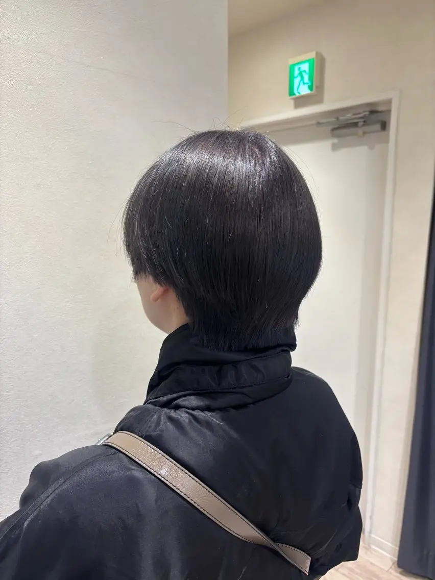 ショート カラー ブリーチ ダブルカラー ヘアカラー トリートメント universe Mizuki🎀のヘアスタイル