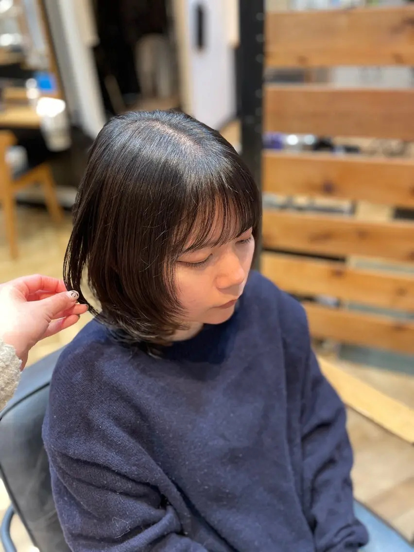 ミディアム レイヤーカット カット 望恵🌸 韓国🇰🇷スタイルのヘアスタイル