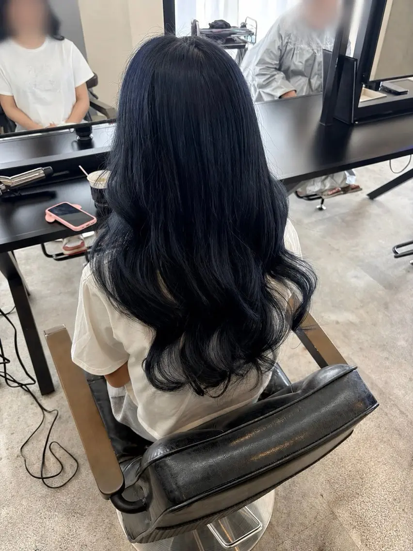 ロング ヘアカラー トリートメント ROI 🫧KANAMIのヘアスタイル