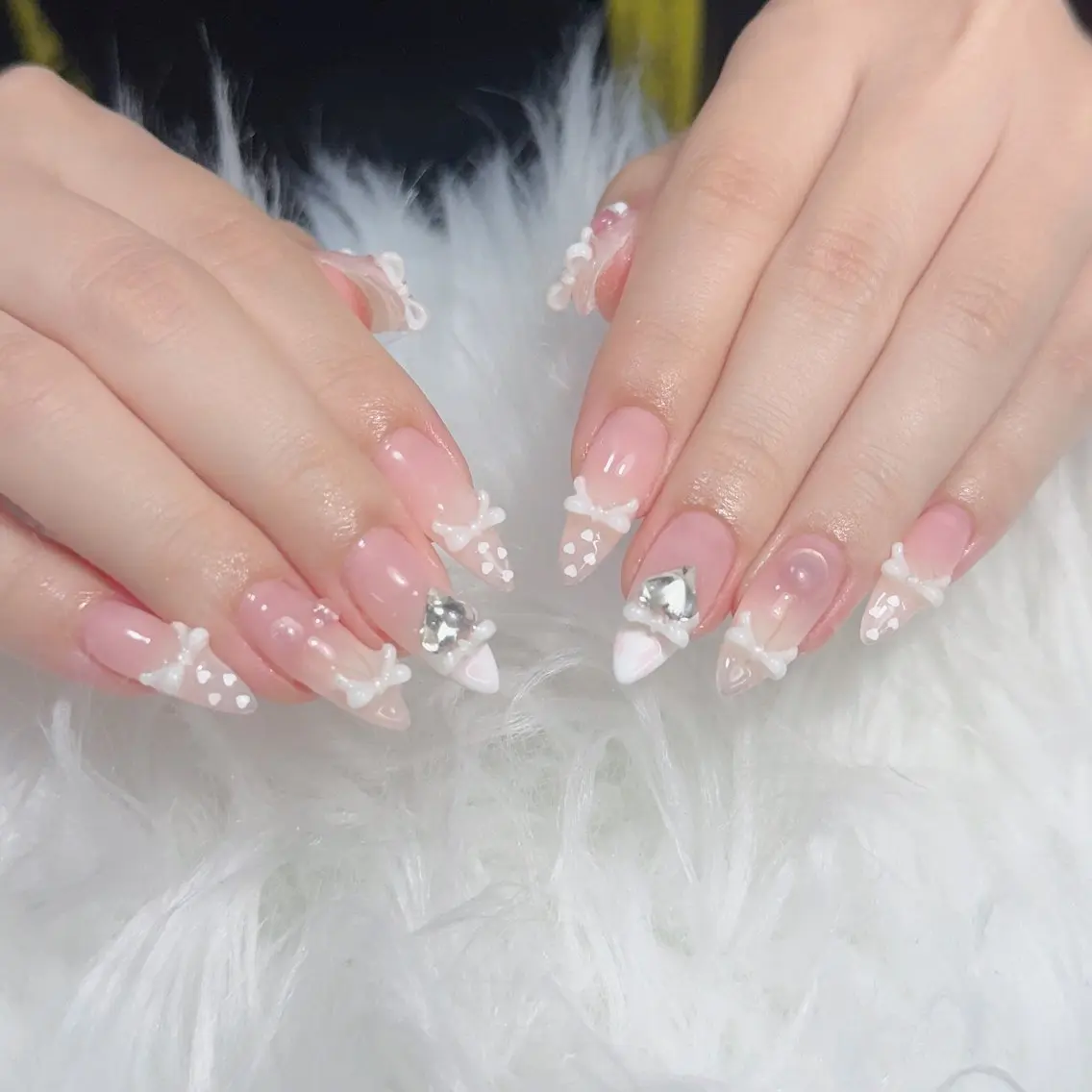 ネイル アートネイル フレンチネイル ジェルネイル 韓国ネイル マグネットネイル ハンドネイル Lenie Nailsのネイルデザイン
