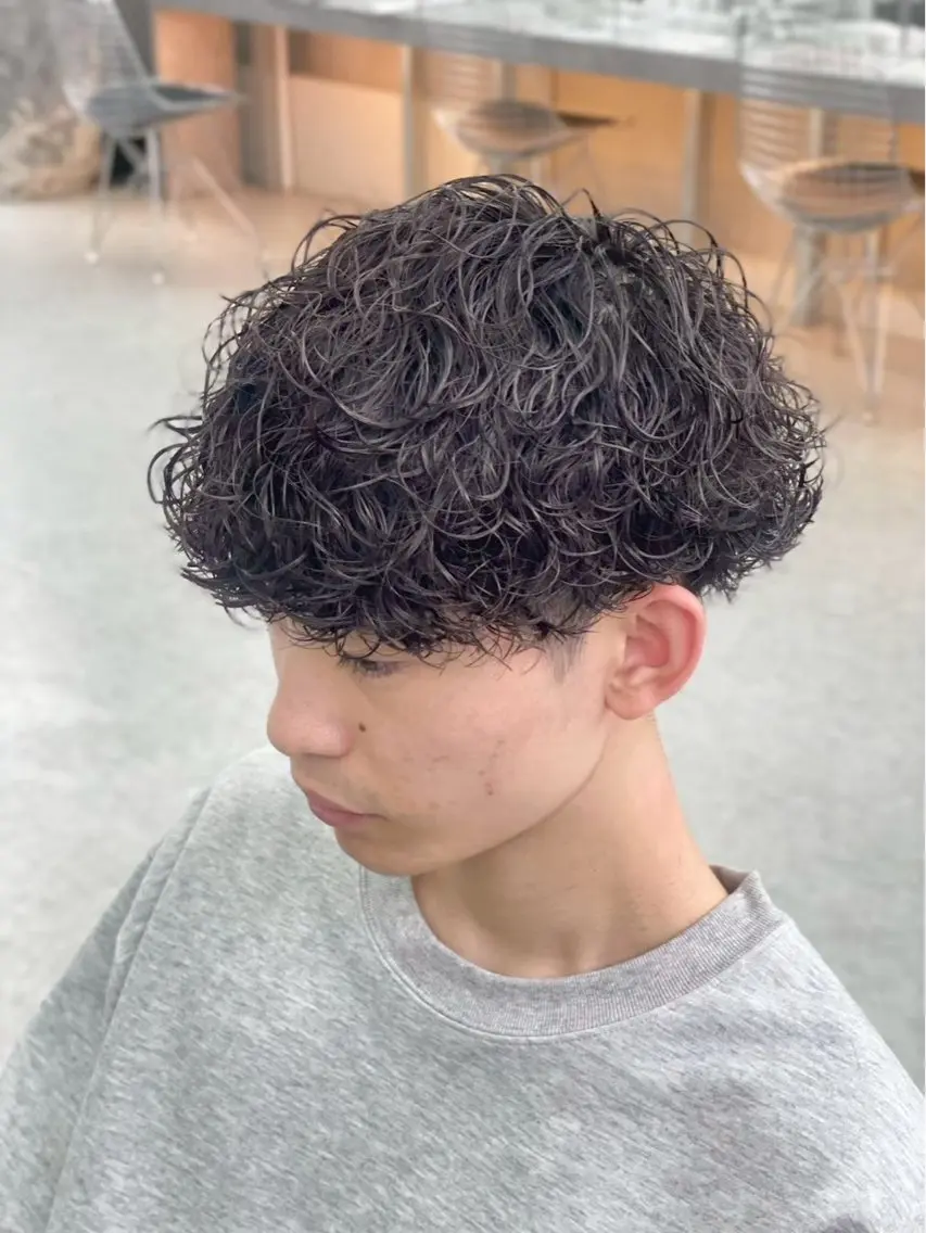 【✨平日限定✨】波巻きパーマ＋トリートメント‼️の写真
