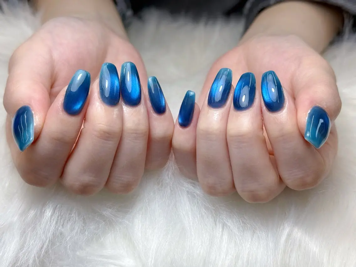 ミディアム 韓国風ヘア ハンドネイル 28nails .thaoのネイルデザイン