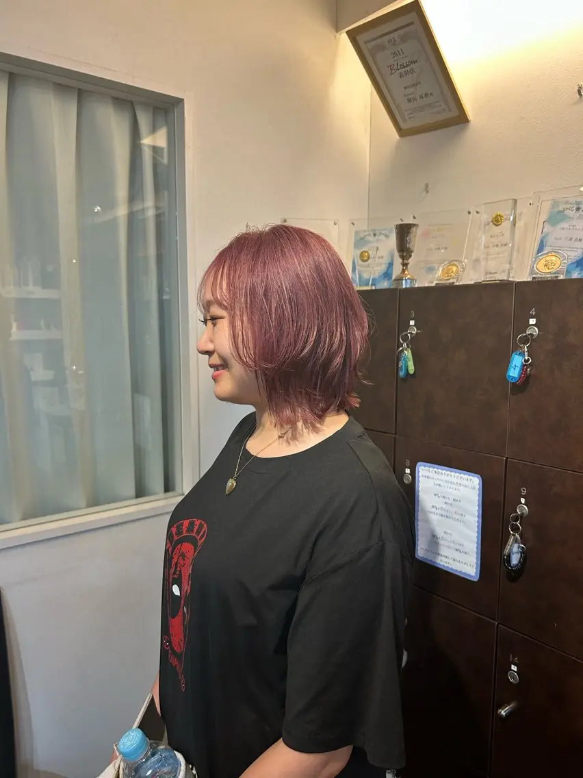 ミディアム カラー ボブ くびれヘア 桜井晶/ Blossom大山店のヘアスタイル