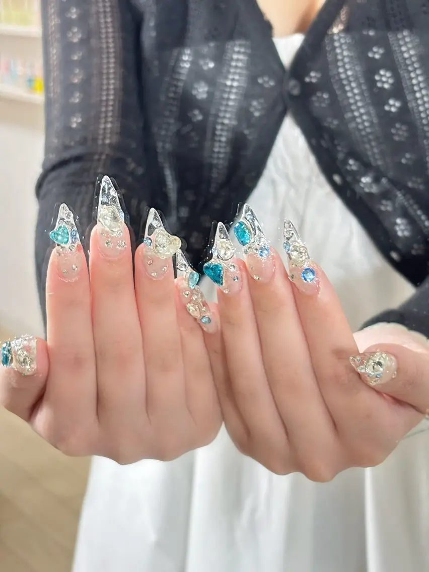 ネイル キラキラネイル 韓国ネイル マグネットネイル 夏ネイル ワンホンネイル ハンドネイル Sully Nail Labのネイルデザイン