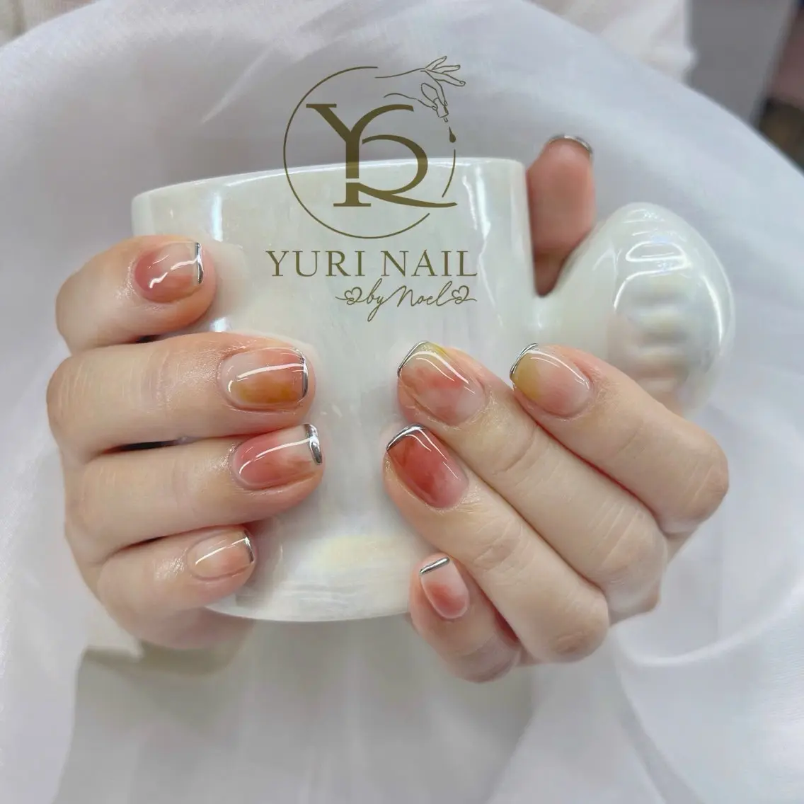ネイル ハンドネイル フットネイル ハンドケア YURI Nail NARITAのネイルデザイン