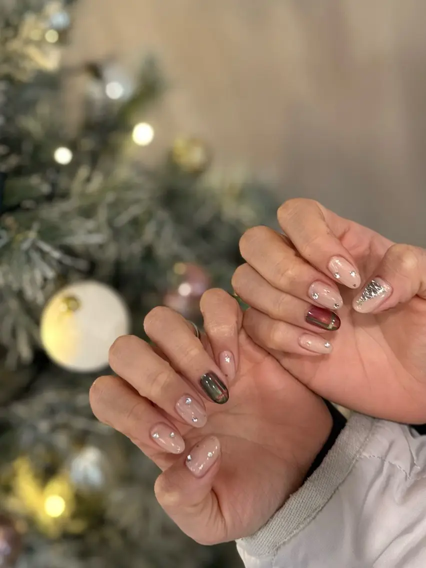 ネイル Ulunà nail salonのネイルデザイン