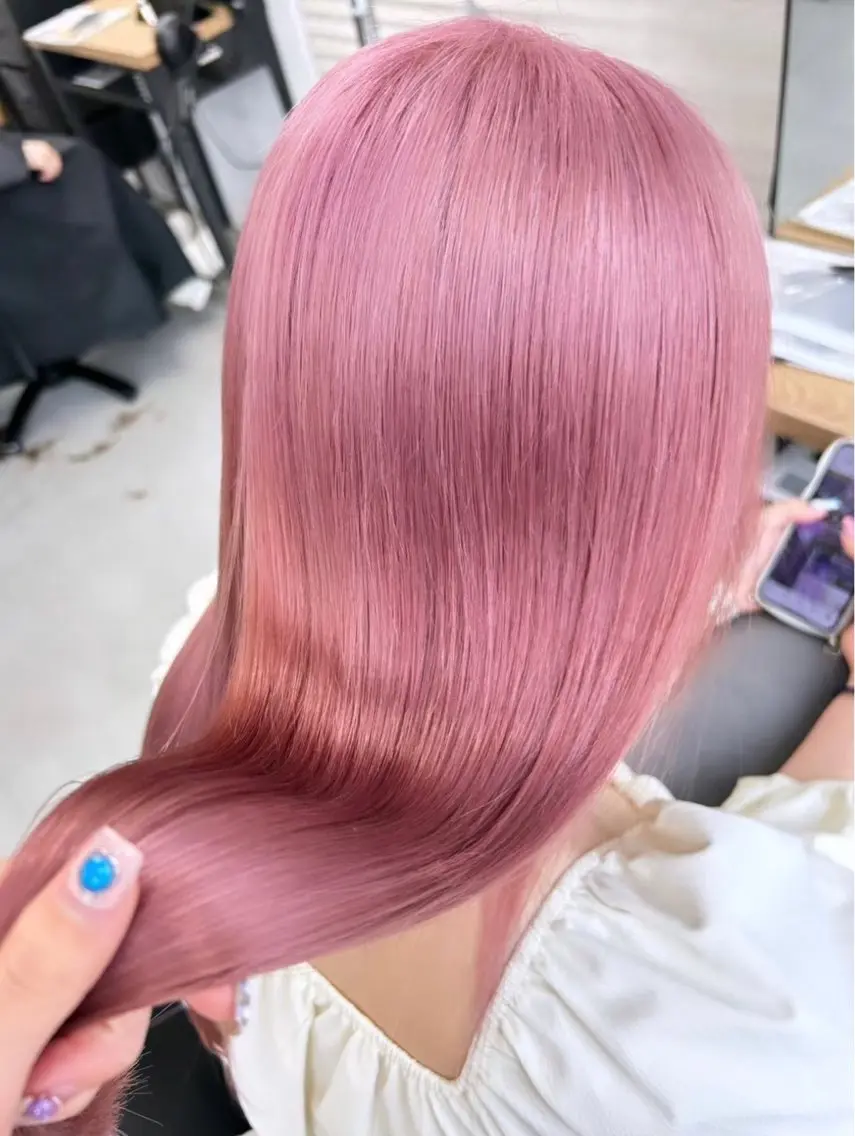 ロング カラー ヘアアレンジ ブリーチ ピンクカラー カット ヘアカラー 🫧透明感カラー/ ナルハ🫧のヘアスタイル