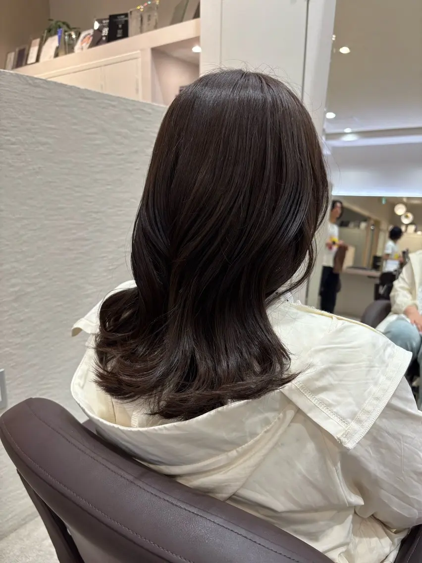 セミロング カラー ベージュカラー カット ヘアカラー トリートメント 艶カラー/レイヤー /atsumi🪷のヘアスタイル