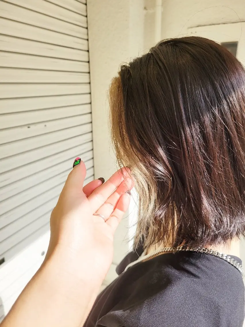 🖤フェイスフレーミング🤍 顔周りブリーチ➕カラー💇♀️前髪カット込✨️の写真