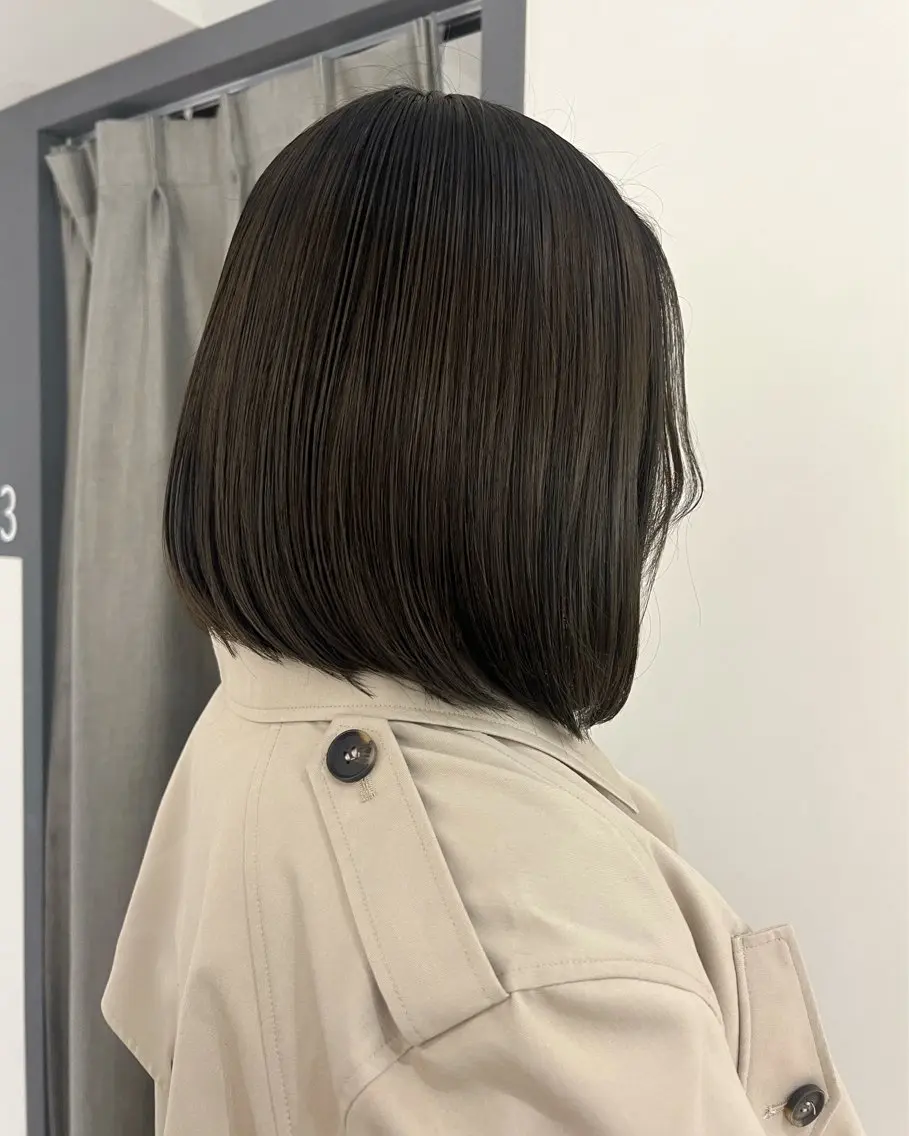 ショート カラー 透明感カラー グレージュ オリーブグレージュ オリーブグレー 暗髪カラー🫐 おくだりんかのヘアスタイル