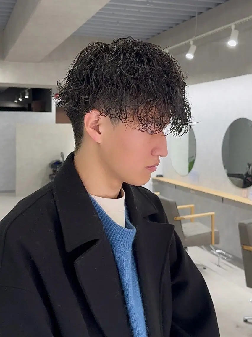 パーマ メンズ メンズ専門デザイナー /harukiのヘアスタイル