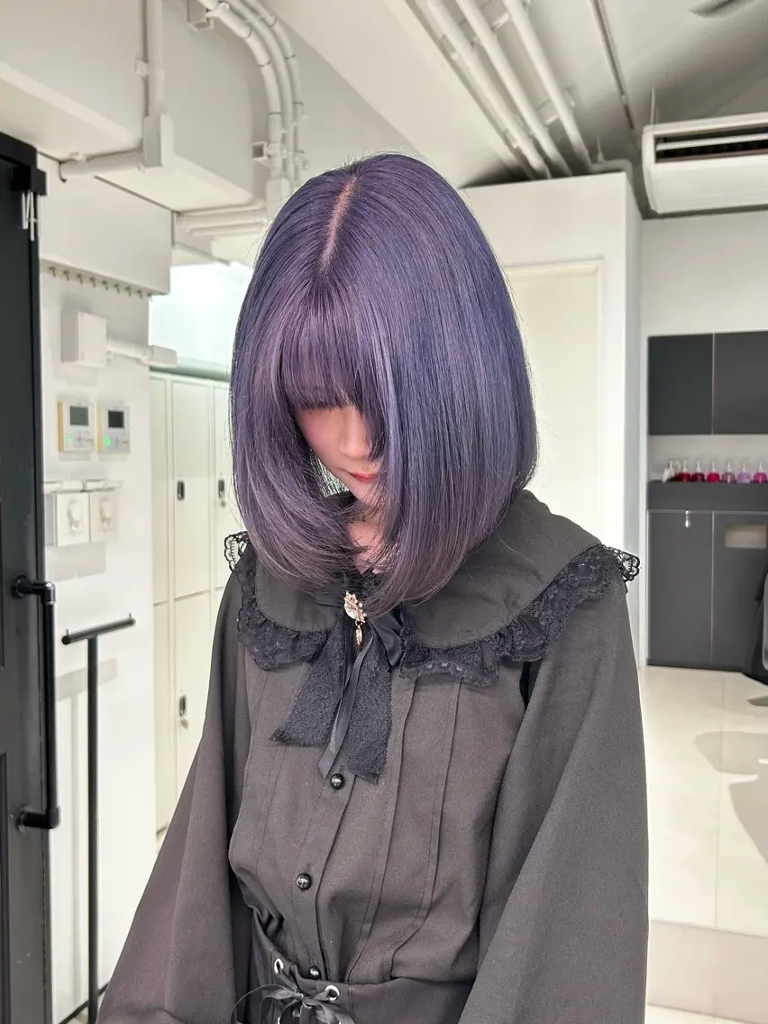 ミディアム カラー ヘアカラー トリートメント lomalia moekaのヘアスタイル