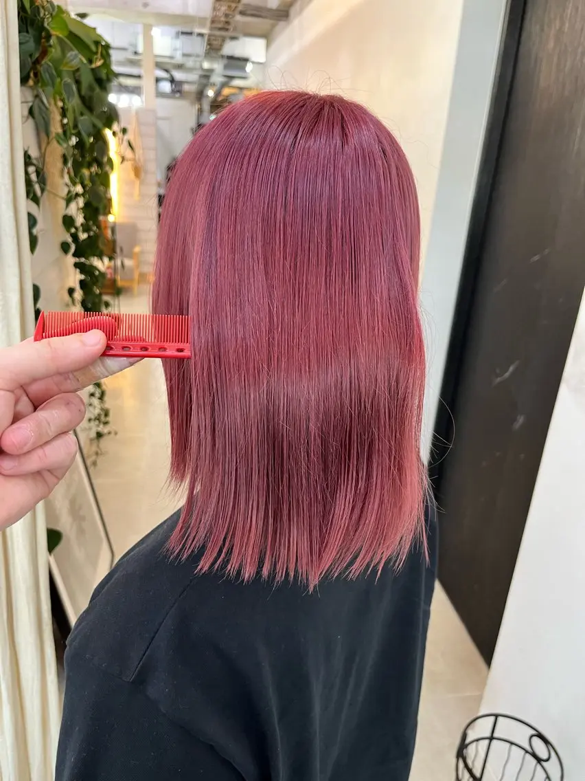 ミディアム カラー ブリーチ ピンクカラー ヘアカラー トリートメント ブリーチ有無Wカラー メンズパーマ大成のヘアスタイル