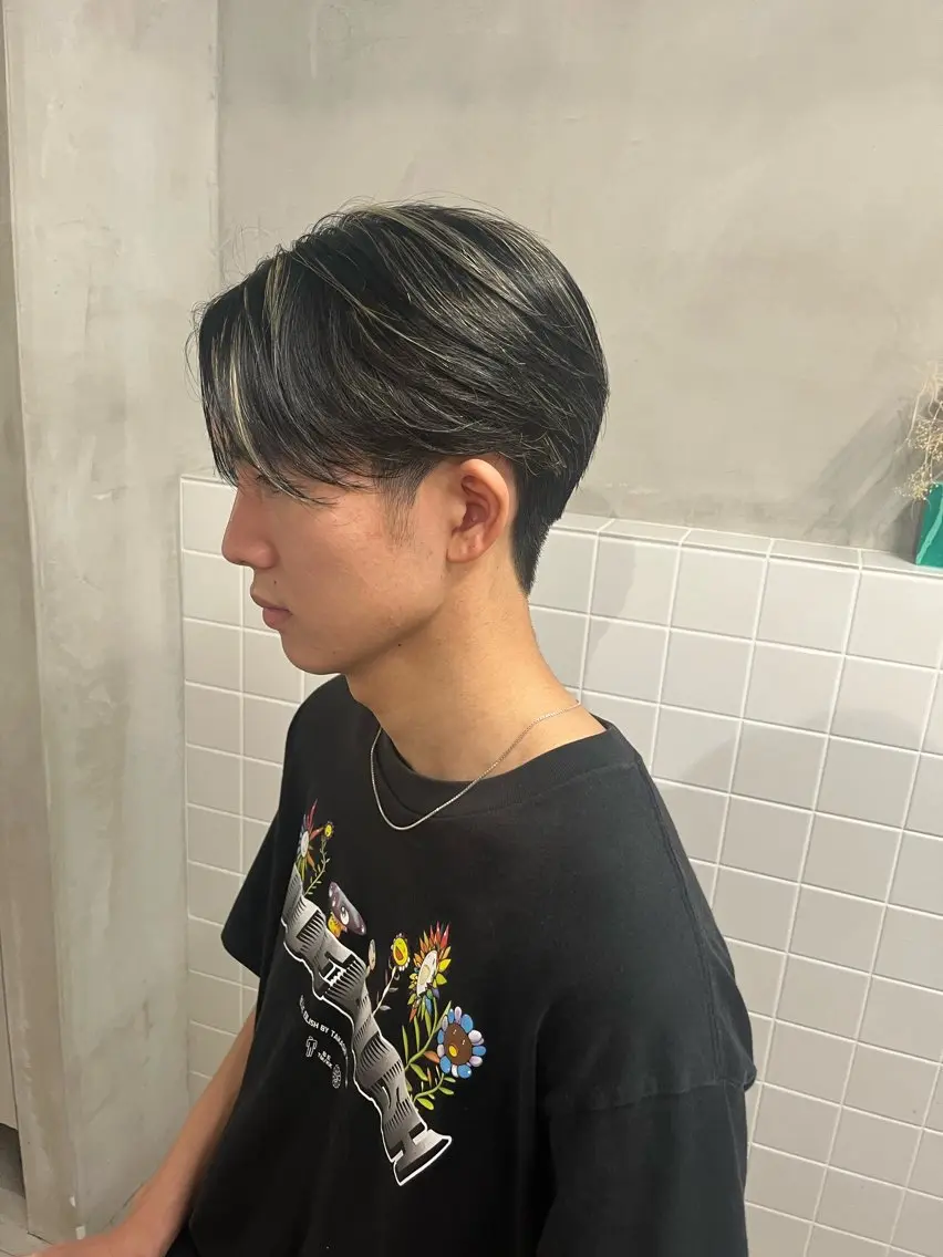メンズ センターパート マッシュ anon Loemのヘアスタイル