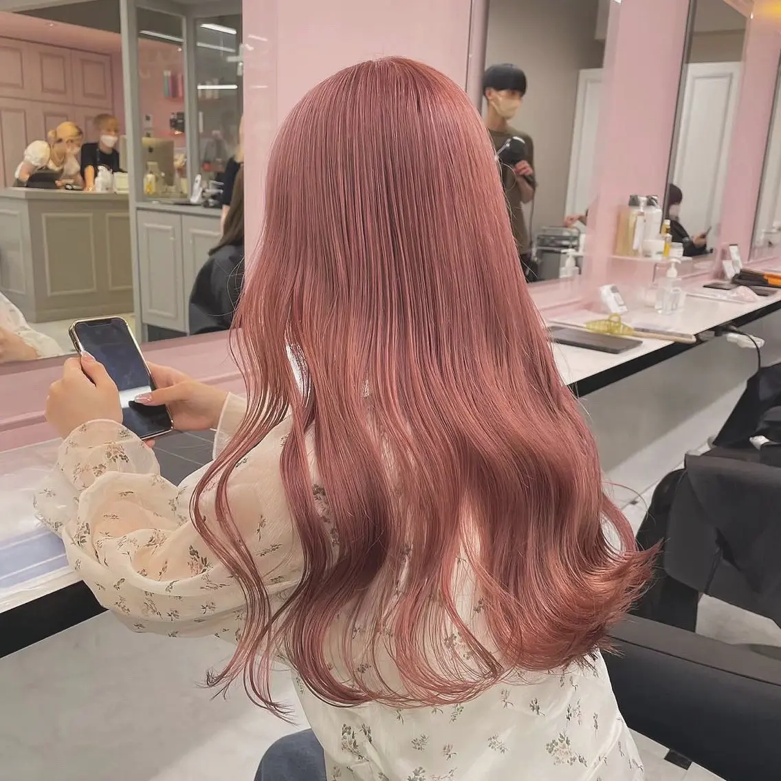 ロング ヘアカラー ♥️韓国風透明感 暖色misa♥️のヘアスタイル