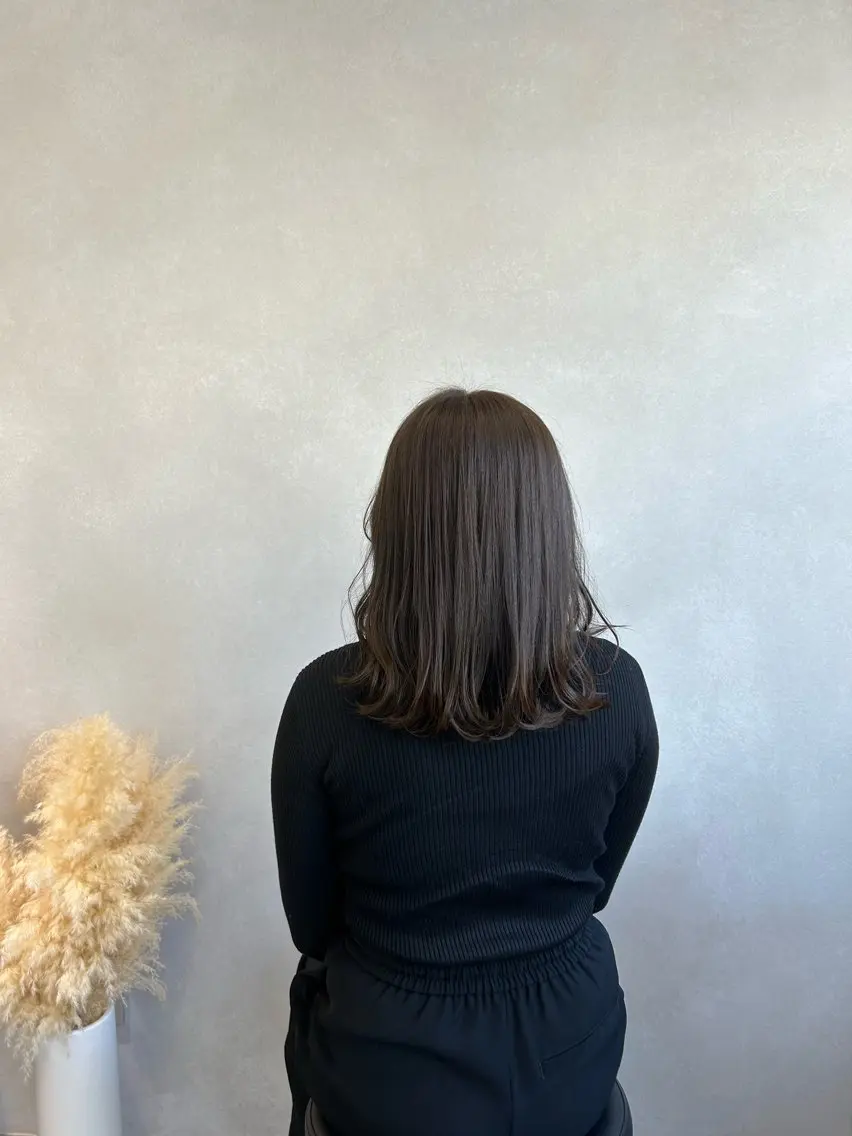 ミディアム カラー ベージュカラー 透明感カラー オリーブベージュ カット ヘアカラー トリートメント 暖色･似合わせカラー (廣石沙英🎀)のヘアスタイル