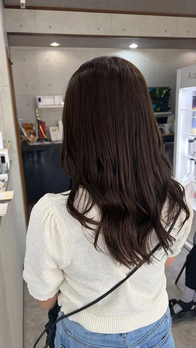セミロング ショートボブ ボブ ハイライト 髪質改善 レイヤーカット カット ヘアカラー REVE 美容室のヘアスタイル