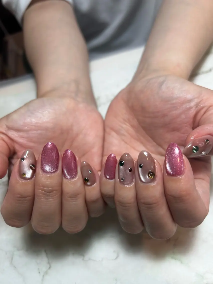 ネイル ハンドネイル フットネイル TESORO nailのネイルデザイン