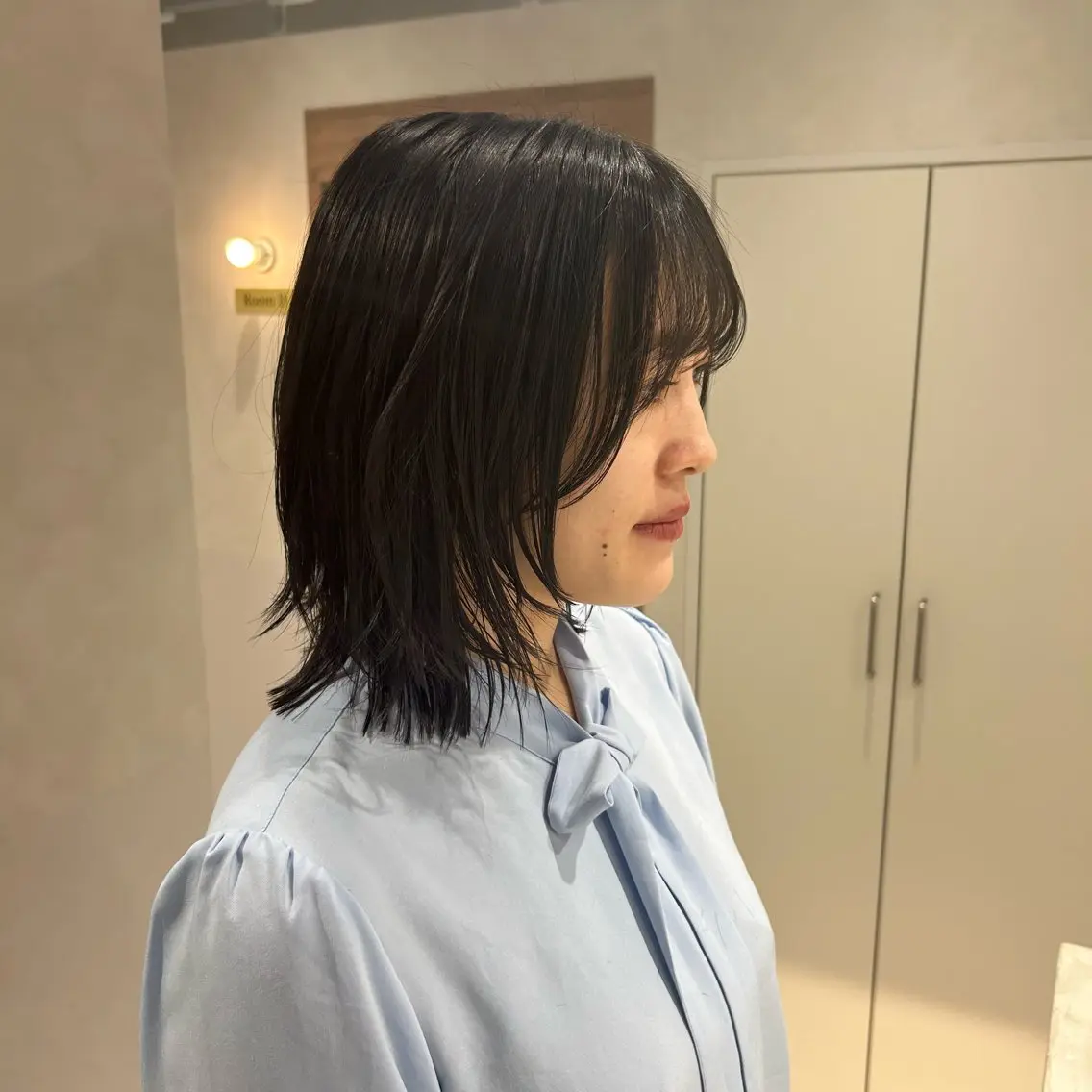 ミディアム カット ヘアカラー SALOWIN栄 三丁目 木戸里実のヘアスタイル