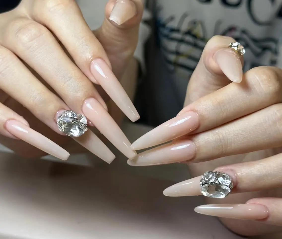 ネイル ハンドネイル 🍑 momo_nailのネイルデザイン