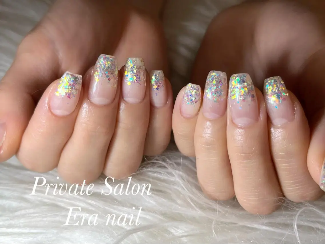 ネイル グラデーション ラメ(グリッター) ラメグラデーション ハンドネイル Era nailのネイルデザイン