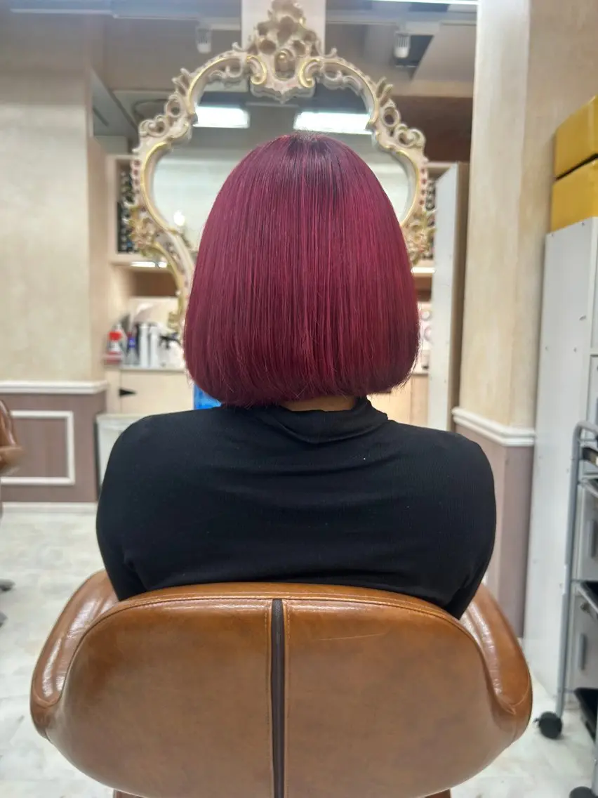 ショート 富田 彩来のヘアスタイル