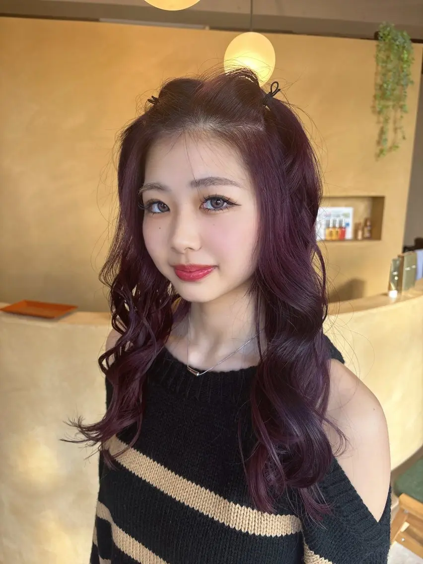 ロング 西田 朋華のヘアスタイル
