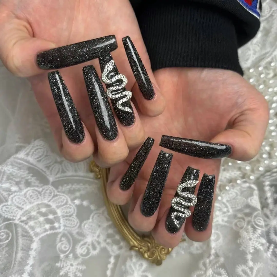 ネイル アートネイル フラワーネイル フットネイル ジェルネイル キラキラネイル babarla Nailのネイルデザイン
