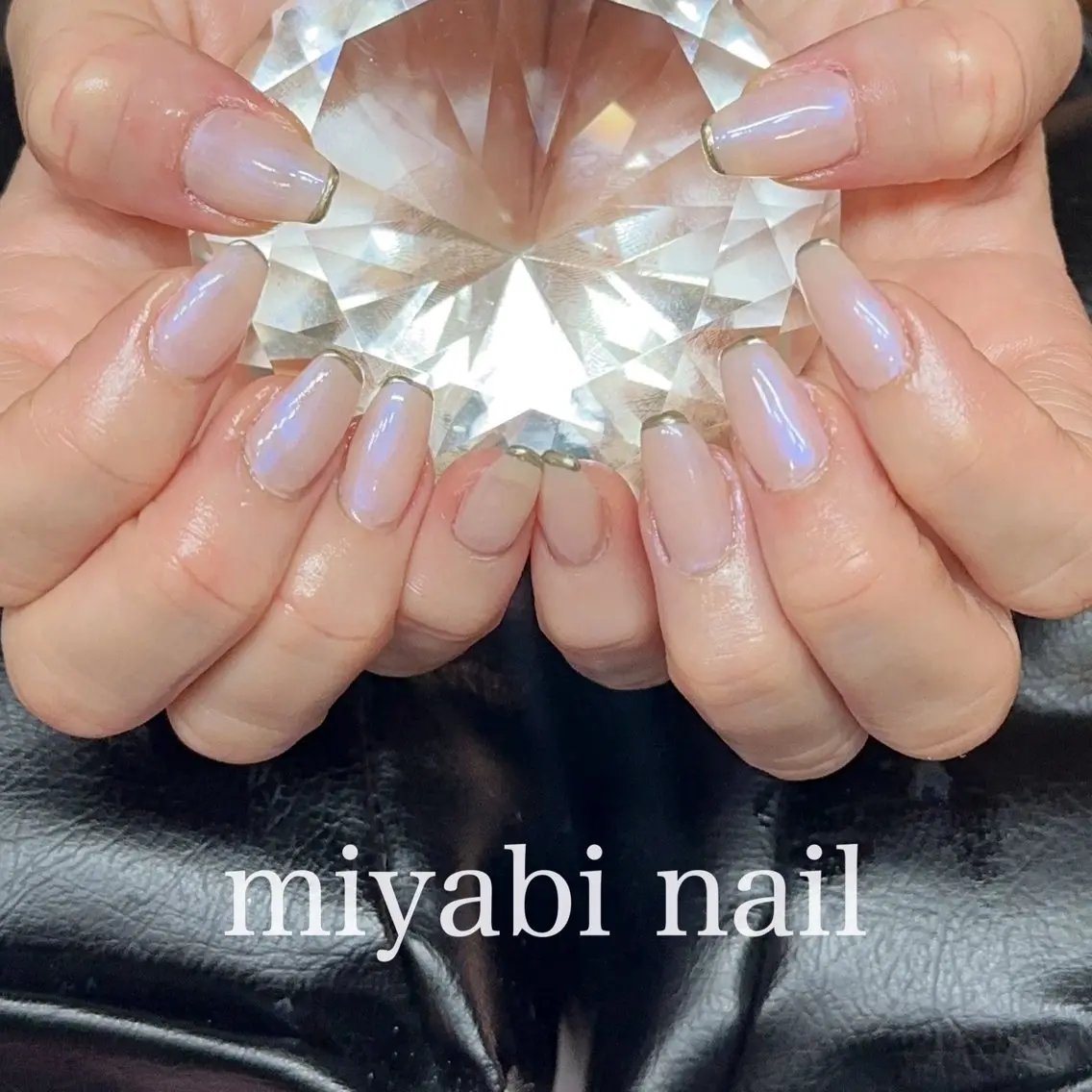 ネイル オーロラネイル フレンチネイル ゴールド ミラーネイル 持ち込み ハンドネイル miyabi nail 桂川駅近くのネイルデザイン