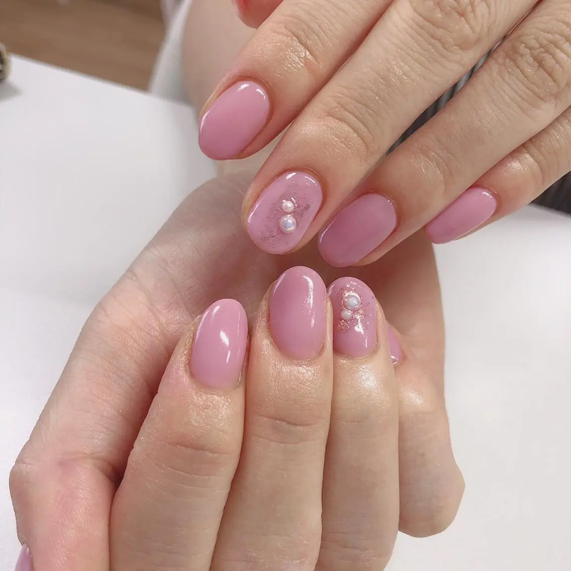ネイル アートネイル 長さ出し フットネイル グリーン ニュアンスネイル Lily Roseスタッフ一同のマツエク・マツパデザイン
