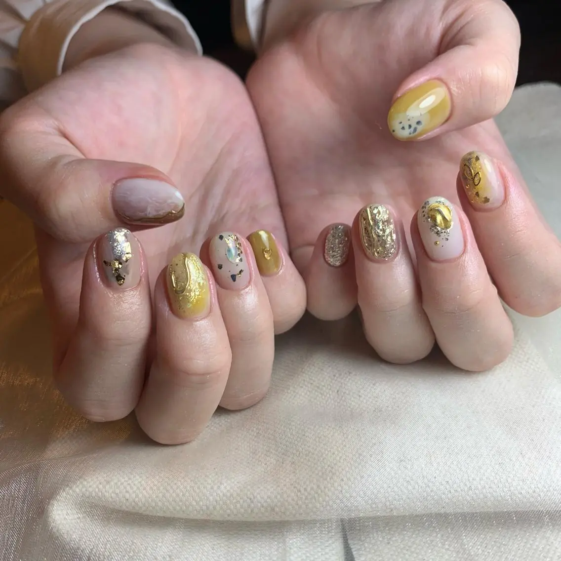 ネイル ハンドネイル 里見 麗のネイルデザイン
