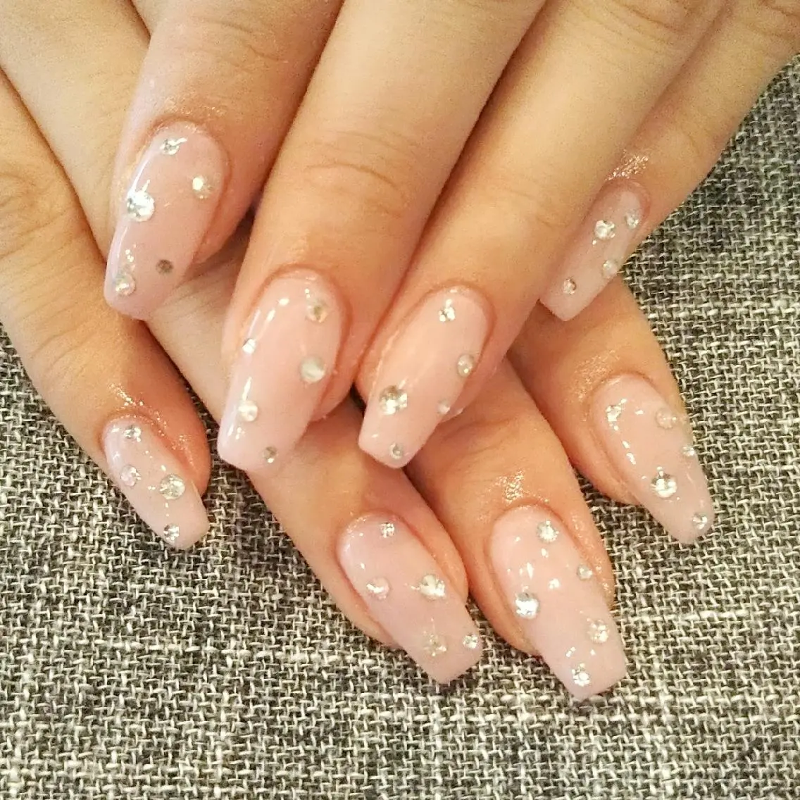 ネイル ドット ピンク ハンドネイル private salon mieのネイルデザイン