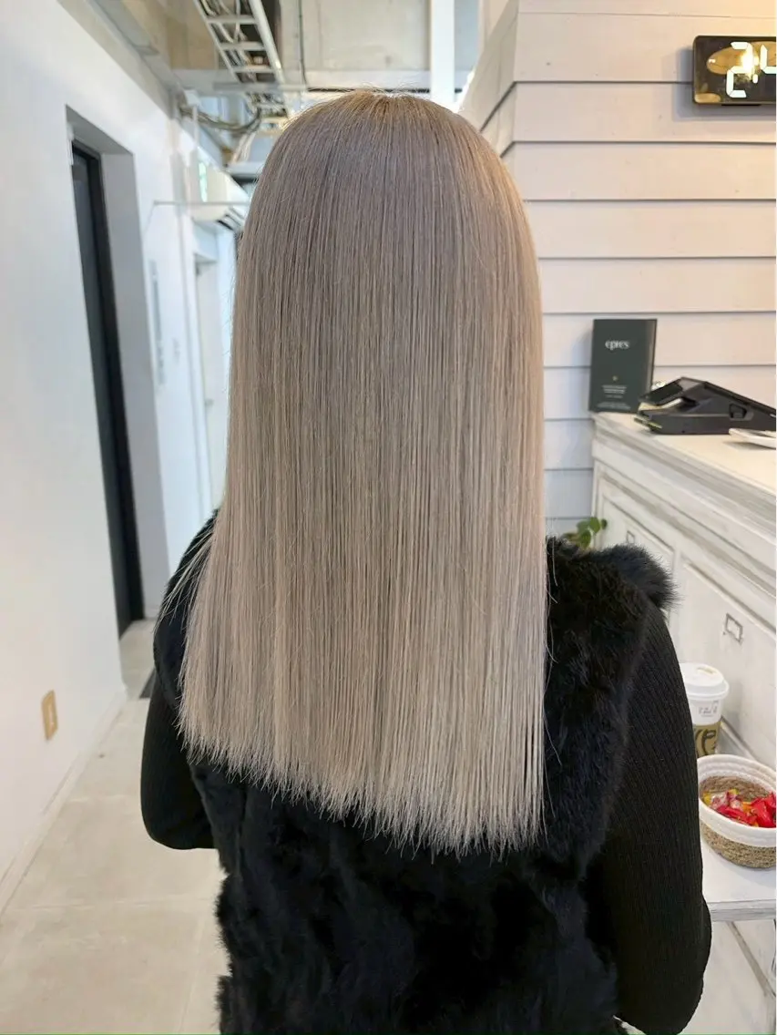 セミロング カラー ヘアカラー トリートメント GiseL 博多筑紫口店のヘアスタイル