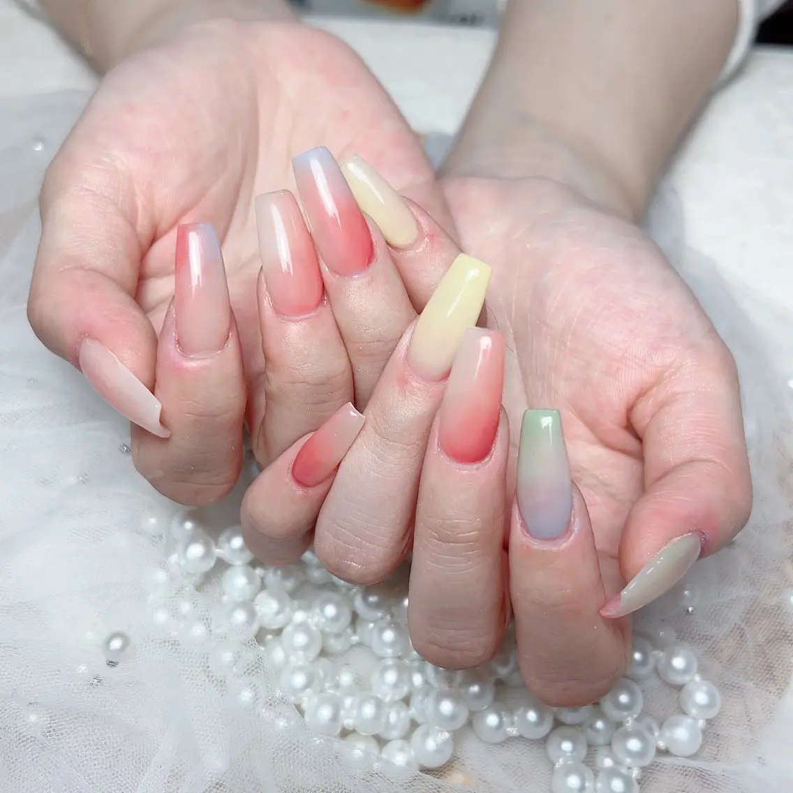 ネイル 🎀M nails✨ ビューティーのネイルデザイン