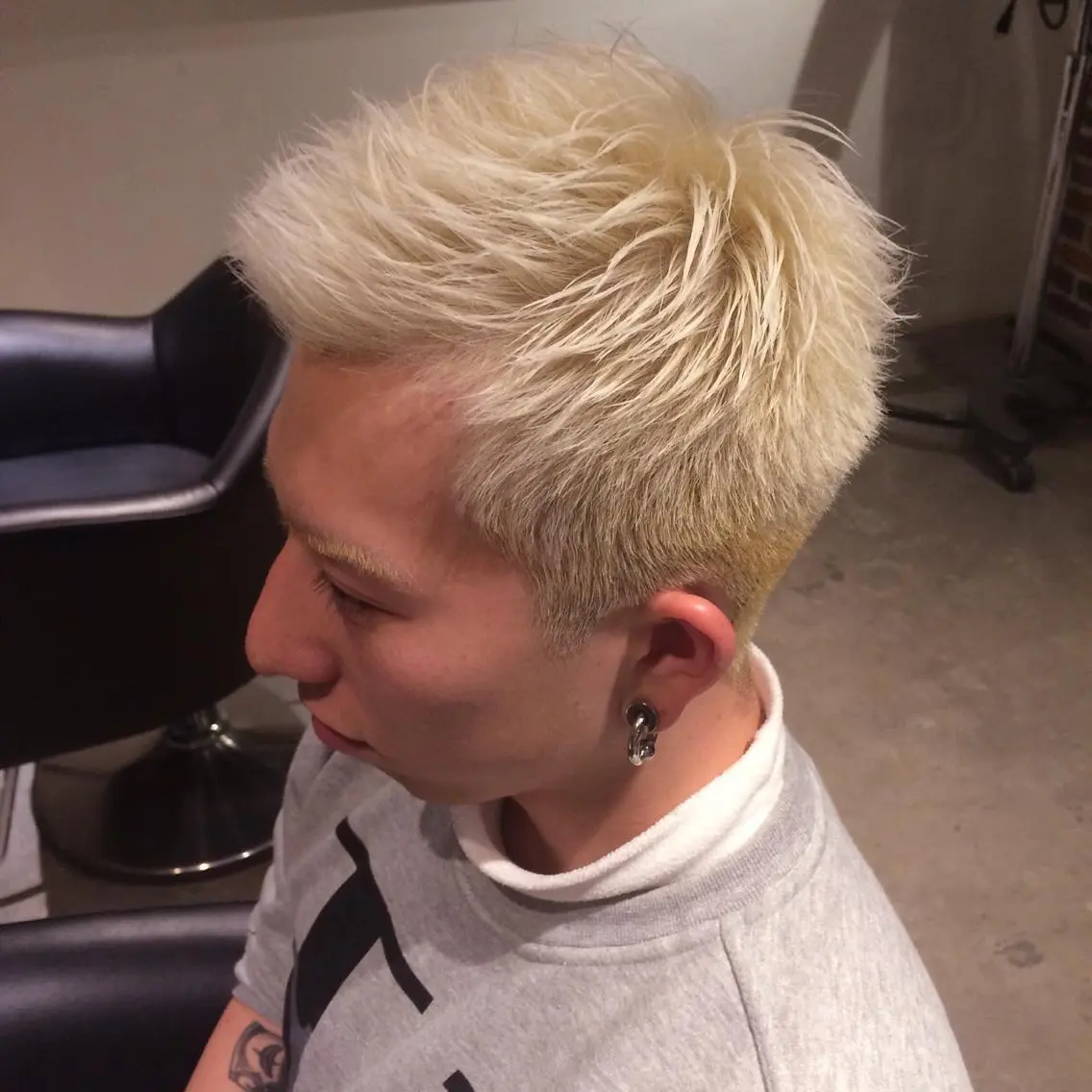 ショート カラー メンズ 境 健助のヘアスタイル